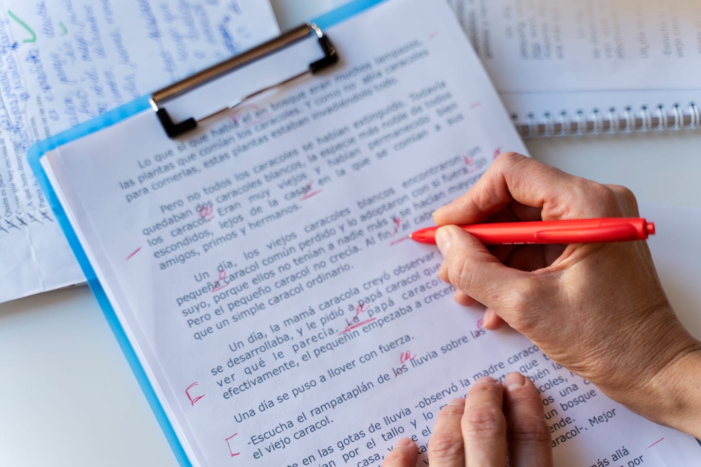 AI Writing Tools for Researchers: Getting Started with Grammarly and DeepL
