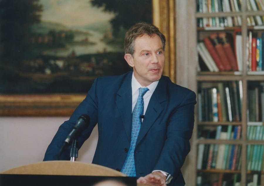 Using GenAI for Critical Discourse Analysis: OpenAI o3 vs. Fairclough on Tony Blair’s 1996 Stakeholder Economy Speech