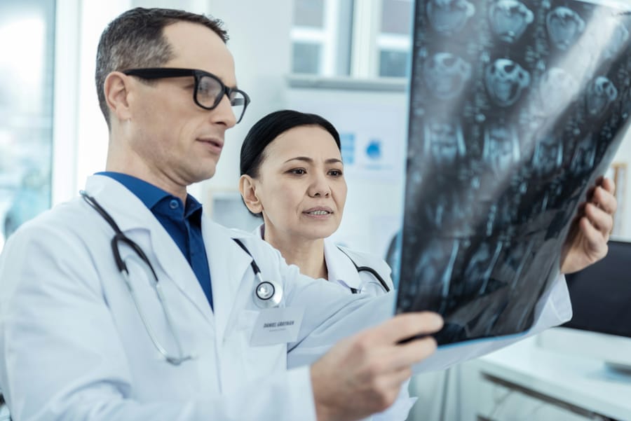 Zero-Shot Distal Fibula Fracture Detection: Gemini 2.5 Flash Delivers Spot-On Results on German Radiology Reports